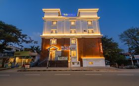 Fabhotel Shakthi Suites - Nr Jayadeva Hospital